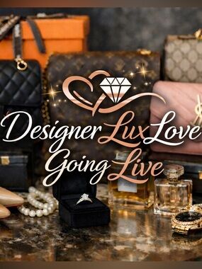 Designerluxlove is Live! Like this listing to be notified for my Live Shows! 🤩✨🫶